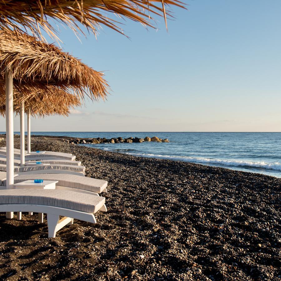 Sea Side Beach Hotel Kamari  Bagian luar foto